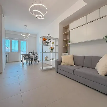 Bright With A/c And Balcony By Host Hero *